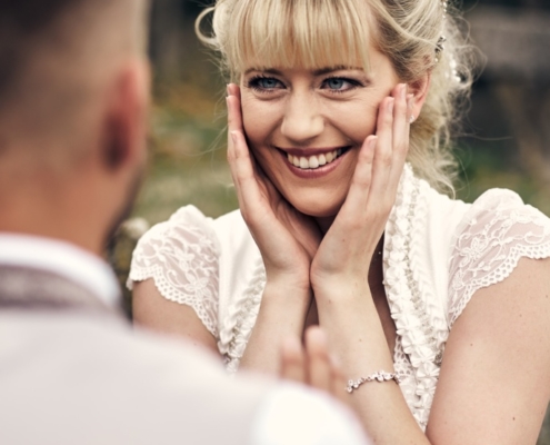 Hochzeitsfotos einer Braut in Tracht